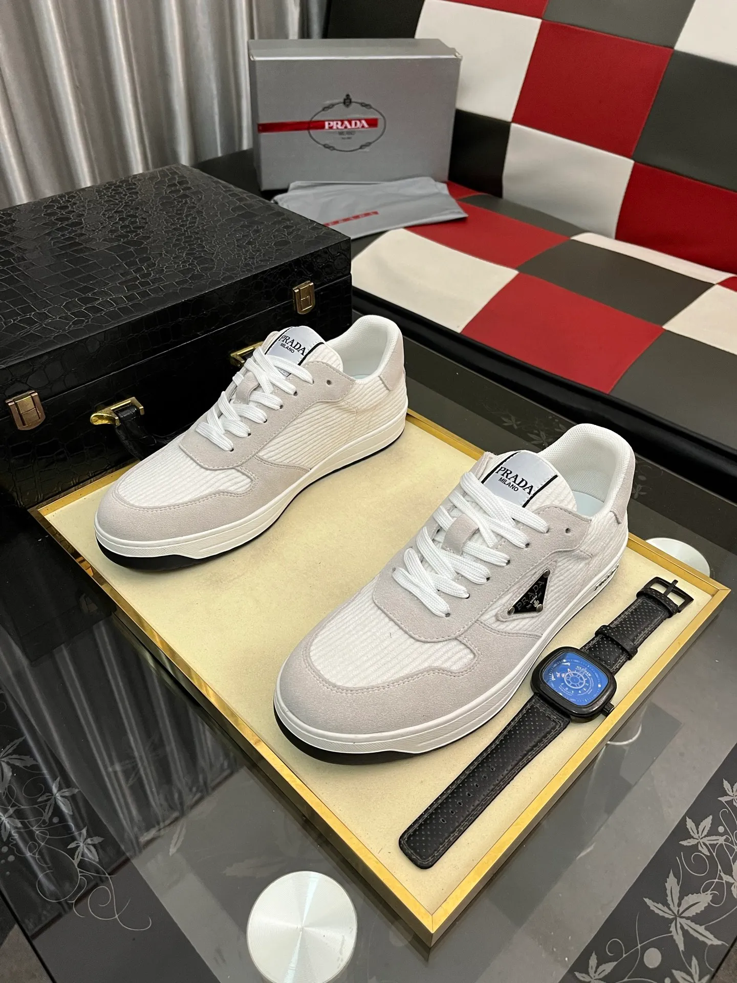 Men's shoes 💰380⌚️⌚️【PRADA】Prada casual shoes, originally developed 1:1, made of high-mercerized cowhide with imported cowhide, silk sheepskin lining, rubber outsole, comfortable and soft on the foot, size: 38-444️⃣Colors available